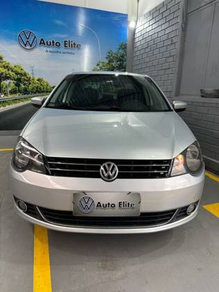 VOLKSWAGEN POLO SEDAN 1.6 MI COMFORTLINE 8V FLEX 4P MANUAL